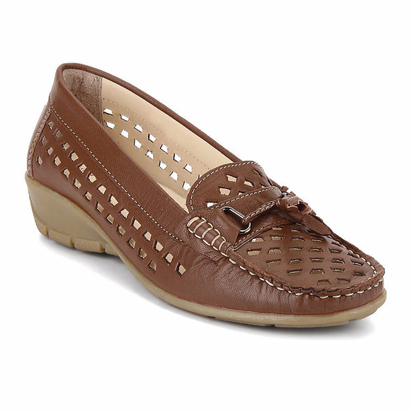 BLACK MOCCASINS