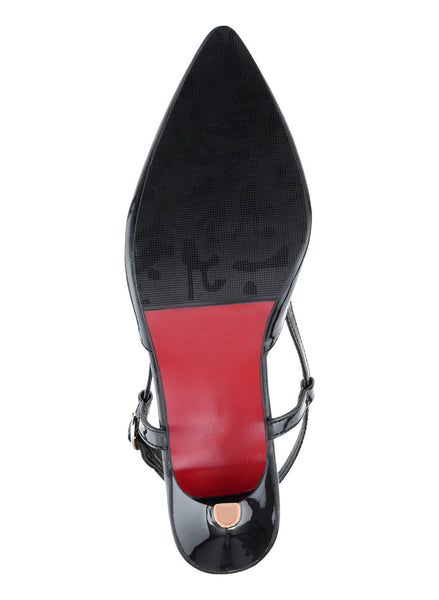 BLACK SANDALS